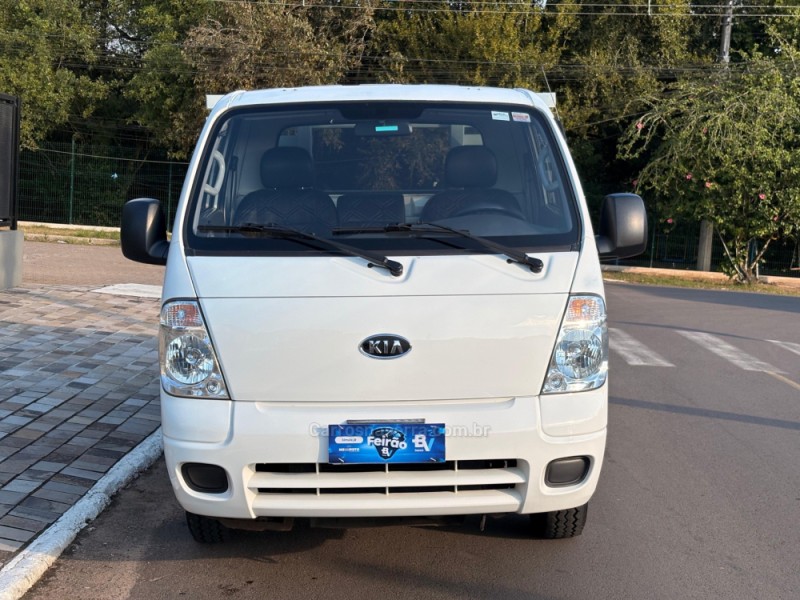 BONGO 2.5 K-2500 4X2 CS TURBO DIESEL 2P MANUAL - 2011 - ESTâNCIA VELHA