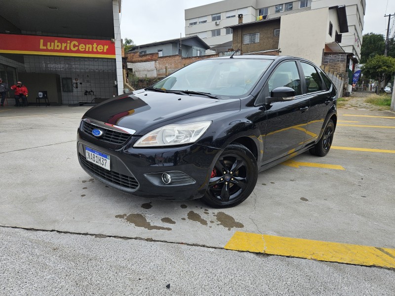 FOCUS 2.0 FC 16V GASOLINA 4P MANUAL