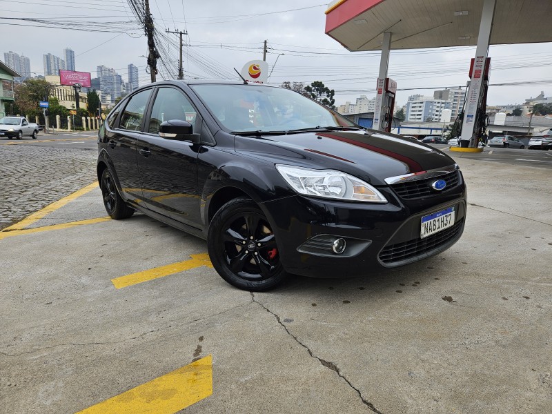 FOCUS 2.0 FC 16V GASOLINA 4P MANUAL - 2009 - CAXIAS DO SUL