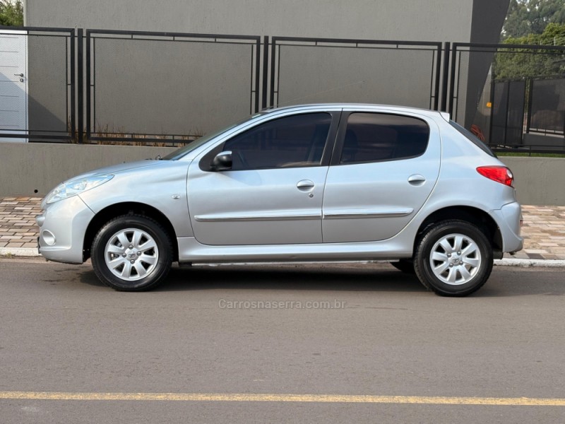 207 1.4 XR 8V FLEX 4P MANUAL - 2011 - ESTâNCIA VELHA