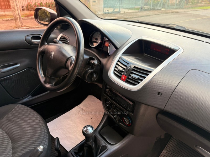 207 1.4 XR 8V FLEX 4P MANUAL - 2011 - ESTâNCIA VELHA