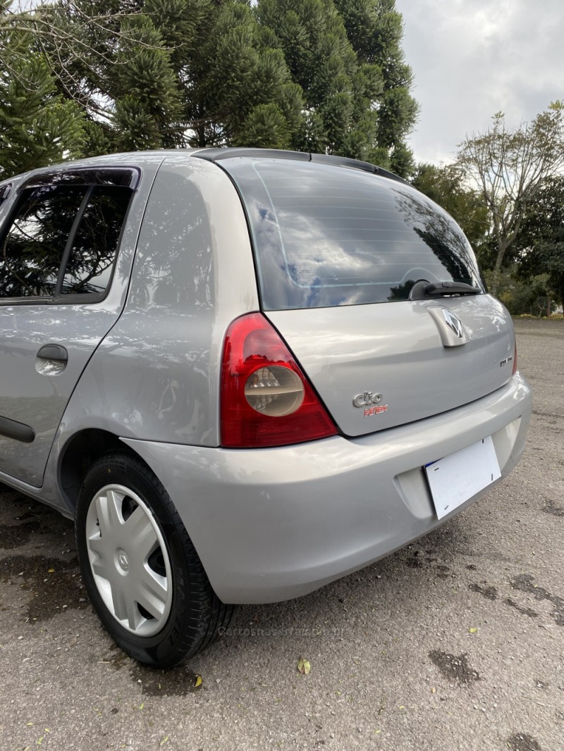 CLIO 1.0 AUTHENTIQUE 16V HI-FLEX 4P MANUAL - 2007 - FARROUPILHA