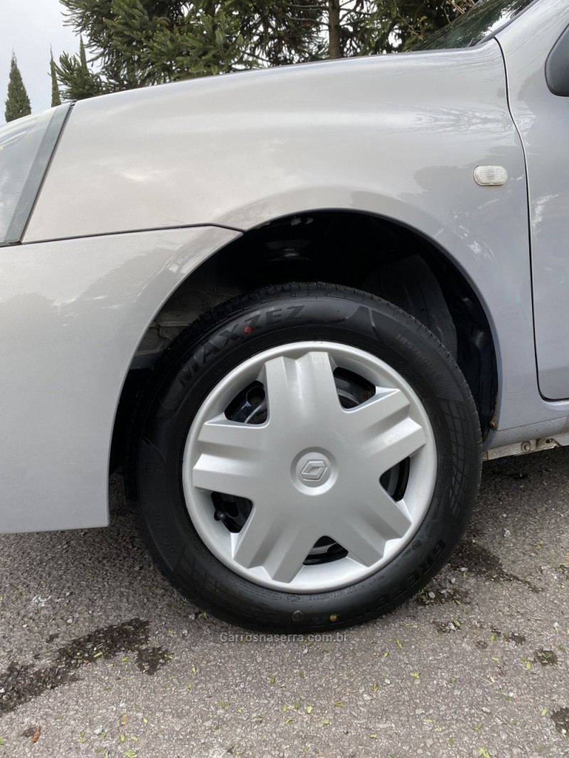 CLIO 1.0 AUTHENTIQUE 16V HI-FLEX 4P MANUAL - 2007 - FARROUPILHA