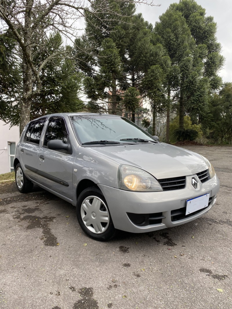 CLIO 1.0 AUTHENTIQUE 16V HI-FLEX 4P MANUAL - 2007 - FARROUPILHA