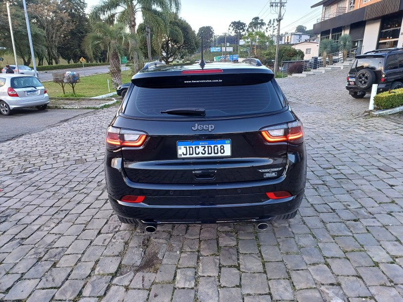 COMPASS 2.0 BLACKHAWK 4 TURBO GASOLINA 4P AUTOMÁTICO - 2025 - FLORES DA CUNHA