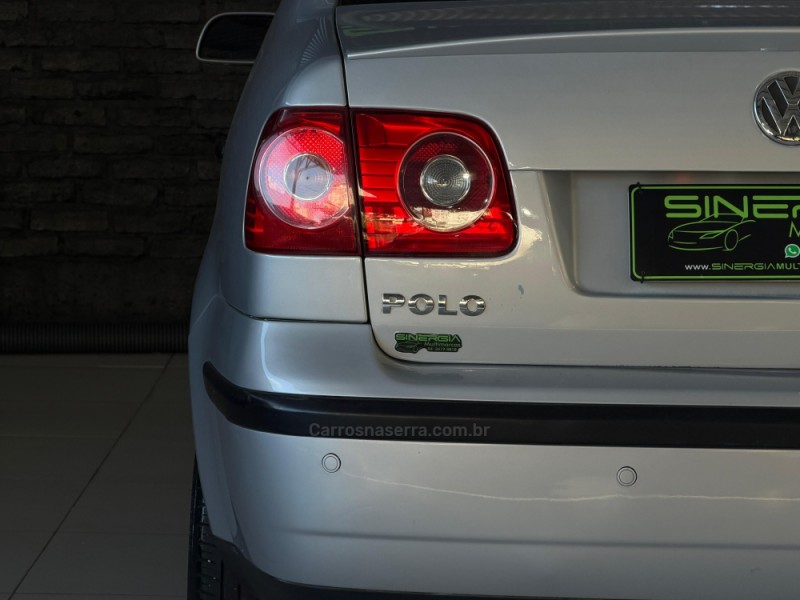 POLO SEDAN 1.6 MI 8V FLEX 4P MANUAL - 2008 - CAXIAS DO SUL