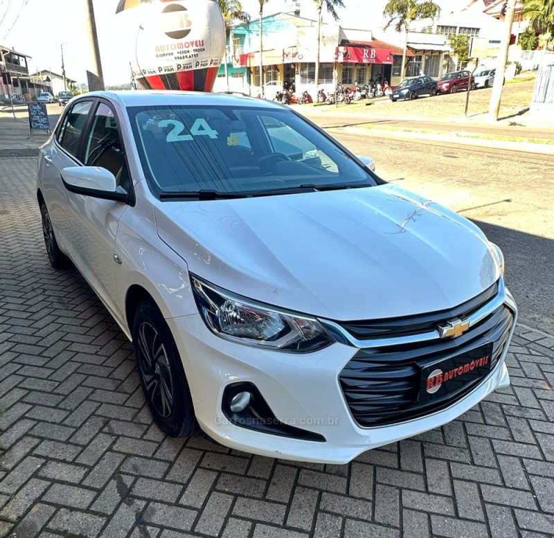 ONIX 1.0 LT 12V FLEX 4P MANUAL - 2024 - PAROBé