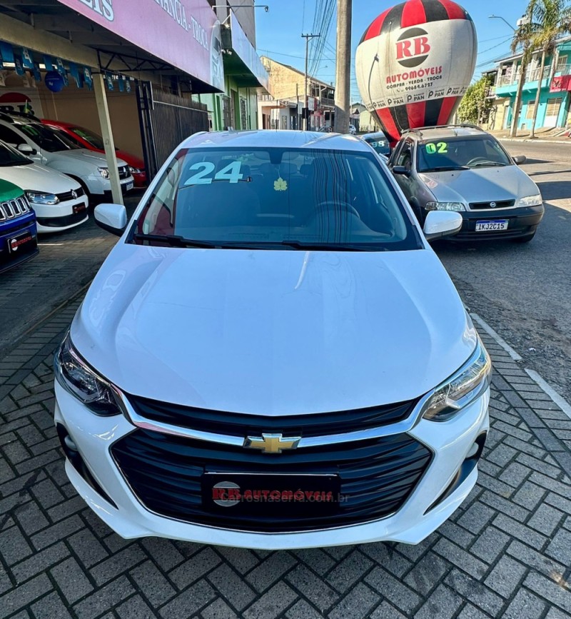 ONIX 1.0 LT 12V FLEX 4P MANUAL - 2024 - PAROBé