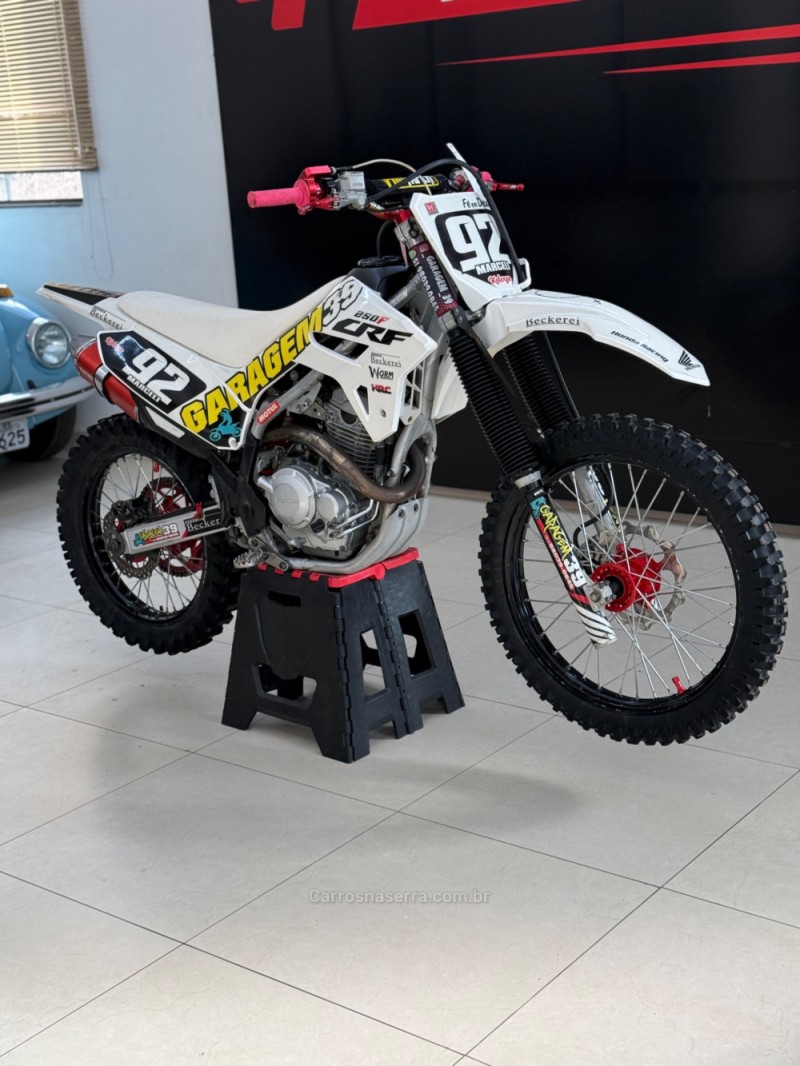 CRF 250F  - 2021 - FARROUPILHA