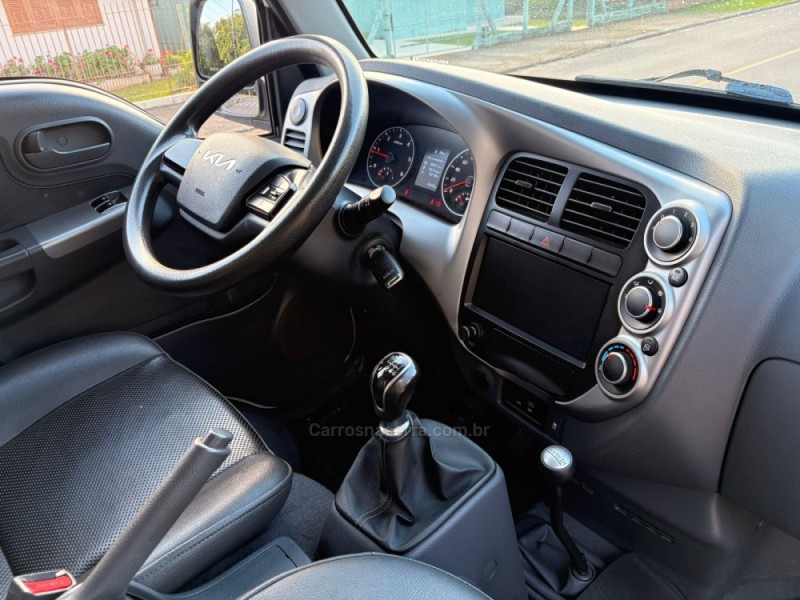 BONGO 2.5 K-2500 4X4 CS TURBO DIESEL 2P MANUAL - 2024 - ESTâNCIA VELHA