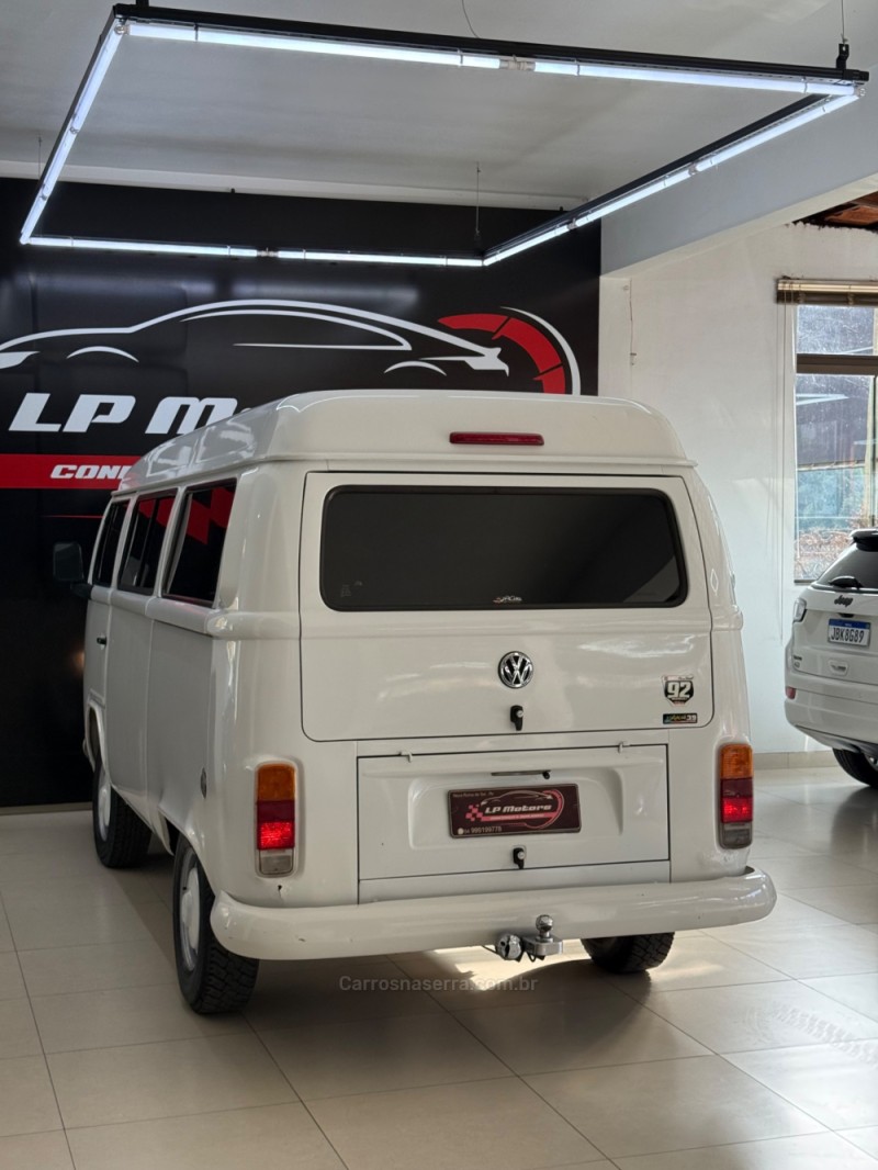 KOMBI 1.4 MI STD 8V FLEX 3P MANUAL - 2012 - FARROUPILHA