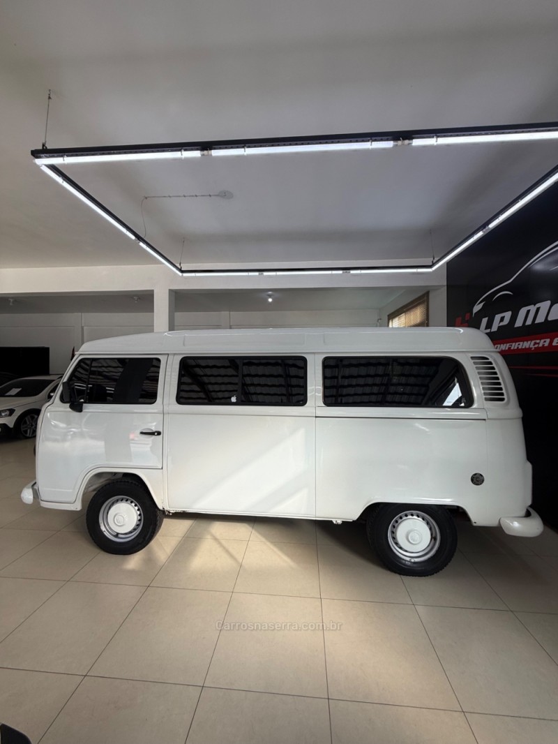 KOMBI 1.4 MI STD 8V FLEX 3P MANUAL - 2012 - FARROUPILHA