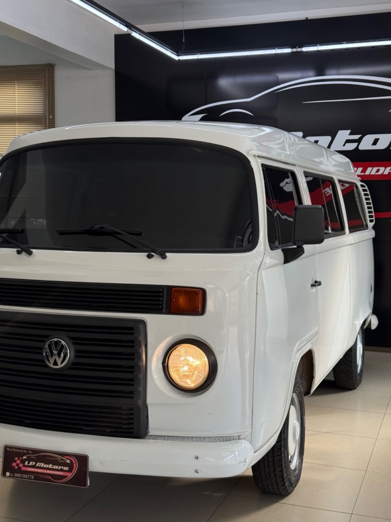 KOMBI 1.4 MI STD 8V FLEX 3P MANUAL - 2012 - FARROUPILHA