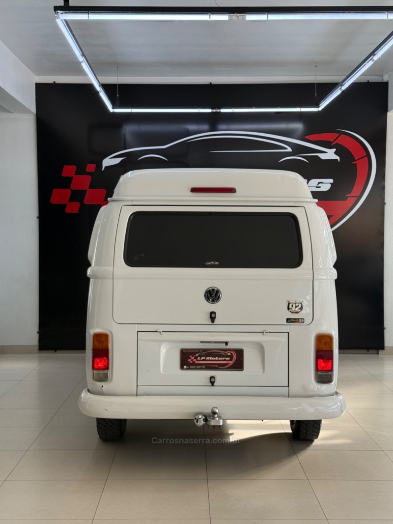 KOMBI 1.4 MI STD 8V FLEX 3P MANUAL - 2012 - FARROUPILHA