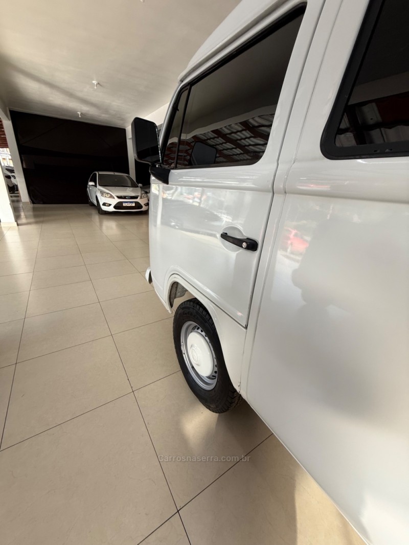 KOMBI 1.4 MI STD 8V FLEX 3P MANUAL - 2012 - FARROUPILHA