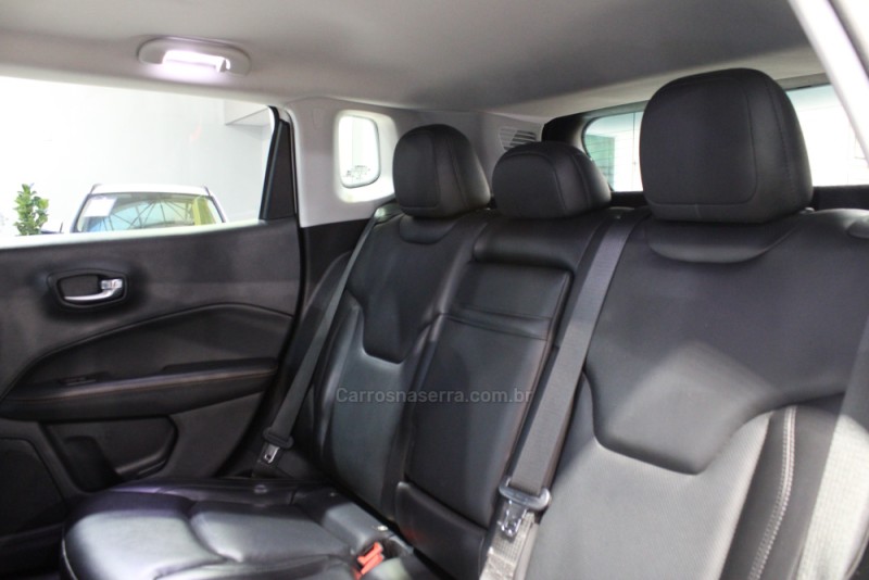 COMPASS 2.0 16V DIESEL LIMITED 4X4 AUTOMÁTICO - 2021 - CAXIAS DO SUL