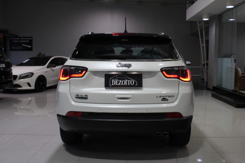 COMPASS 2.0 16V DIESEL LIMITED 4X4 AUTOMÁTICO - 2021 - CAXIAS DO SUL