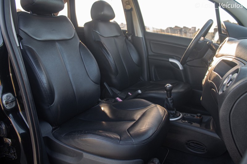 C3 1.4 SONORA GLX 8V FLEX 4P MANUAL - 2012 - FARROUPILHA