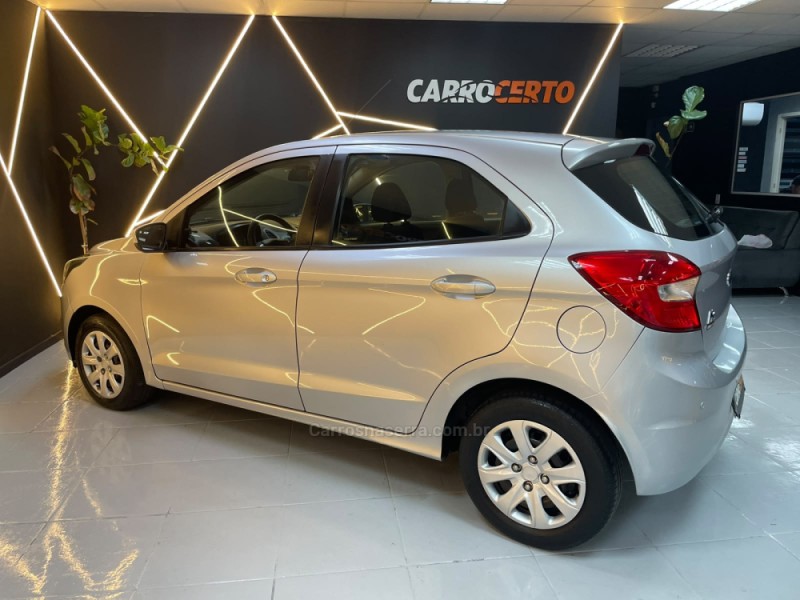 KA 1.0 SE 12V FLEX 4P MANUAL - 2015 - NOVO HAMBURGO