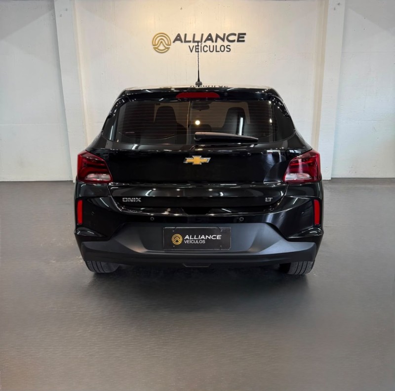 ONIX 1.0 LT1 12V FLEX 4P MANUAL - 2021 - CAXIAS DO SUL