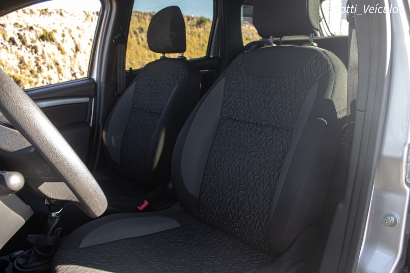 DUSTER 1.6 EXPRESSION 4X2 16V FLEX 4P AUTOMÁTICO - 2020 - FARROUPILHA