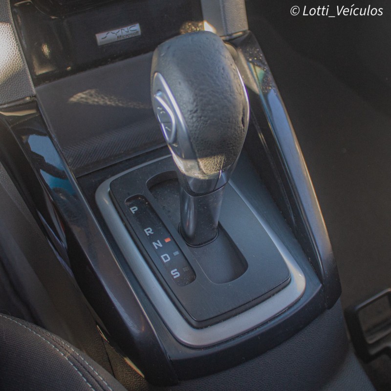 ECOSPORT 2.0 FREESTYLE 16V FLEX 4P AUTOMÁTICO - 2015 - FARROUPILHA