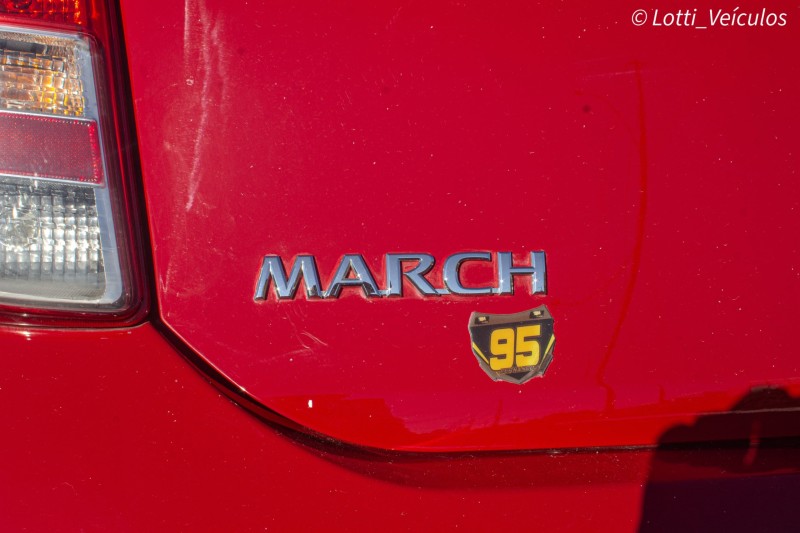 MARCH 1.6 S 16V FLEX 4P MANUAL - 2014 - FARROUPILHA