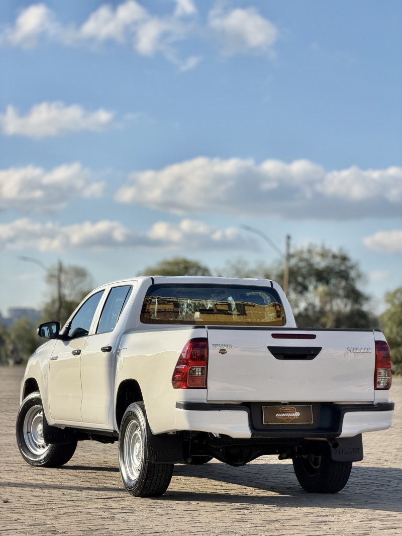HILUX 2.8 STD 4X4 CD 16V DIESEL 4P MANUAL - 2023 - ANTôNIO PRADO