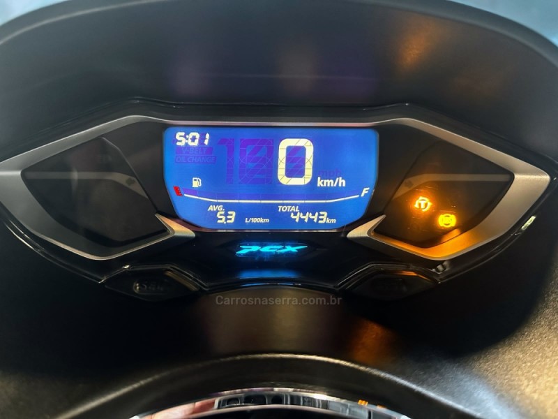 PCX 160 ABS - 2024 - TRêS COROAS