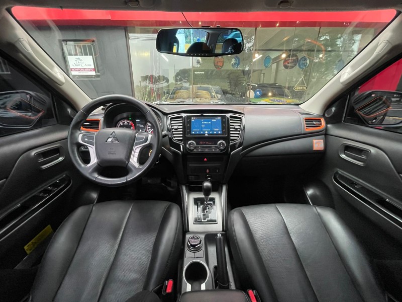 L200 TRITON 2.4 16V TURBO DIESEL SPORT GLS CD 4P 4X4 AUTOMÁTICA - 2022 - CAXIAS DO SUL