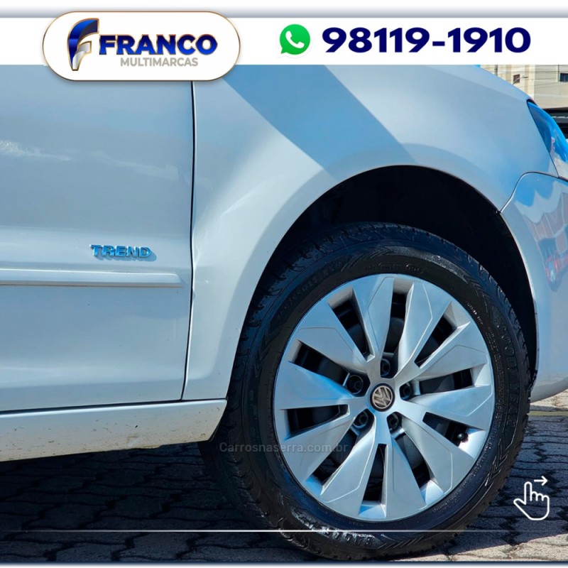 FOX 1.0 MI TREND 8V FLEX 4P MANUAL - 2014 - VACARIA