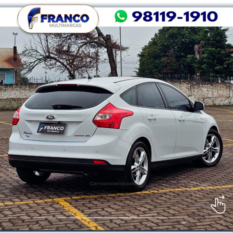 FOCUS 1.6 SE HATCH 16V FLEX 4P AUTOMÁTICO - 2016 - VACARIA