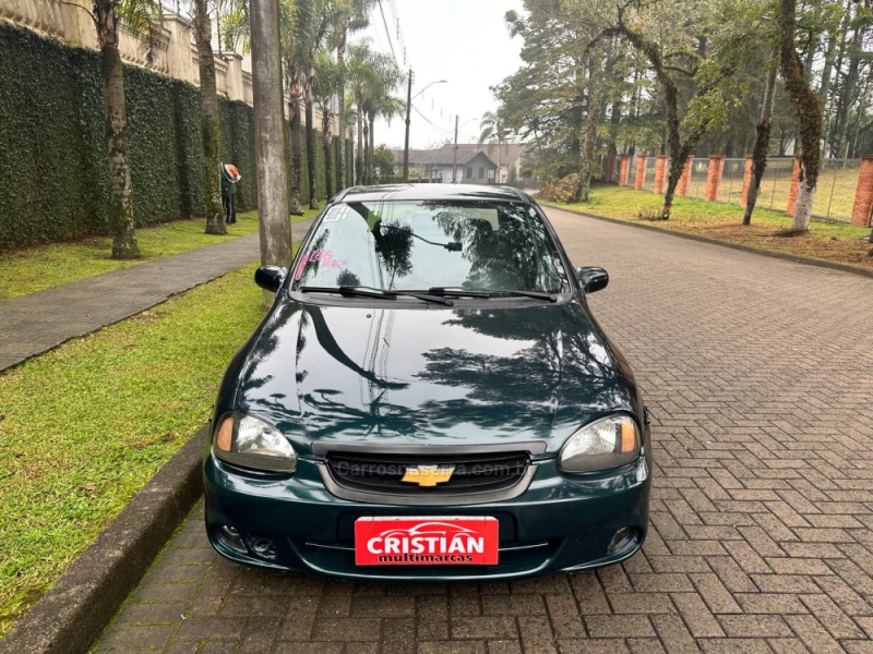 CORSA 1.0 MPFI MILENIUM SEDAN 8V GASOLINA 4P MANUAL - 2001 - CAXIAS DO SUL