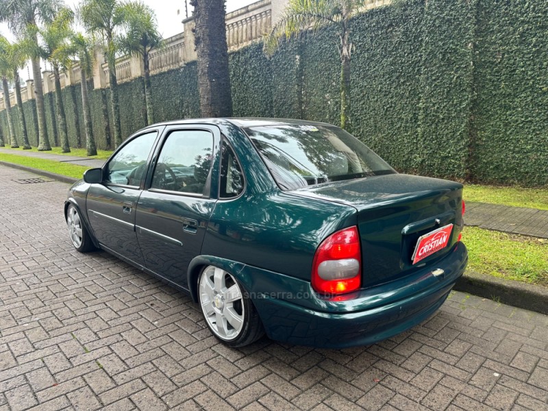 CORSA 1.0 MPFI MILENIUM SEDAN 8V GASOLINA 4P MANUAL - 2001 - CAXIAS DO SUL