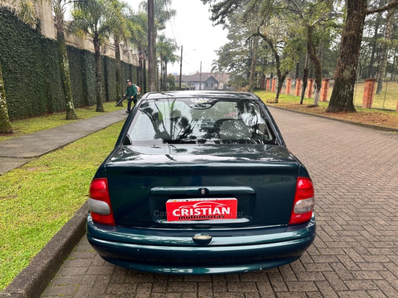 CORSA 1.0 MPFI MILENIUM SEDAN 8V GASOLINA 4P MANUAL - 2001 - CAXIAS DO SUL