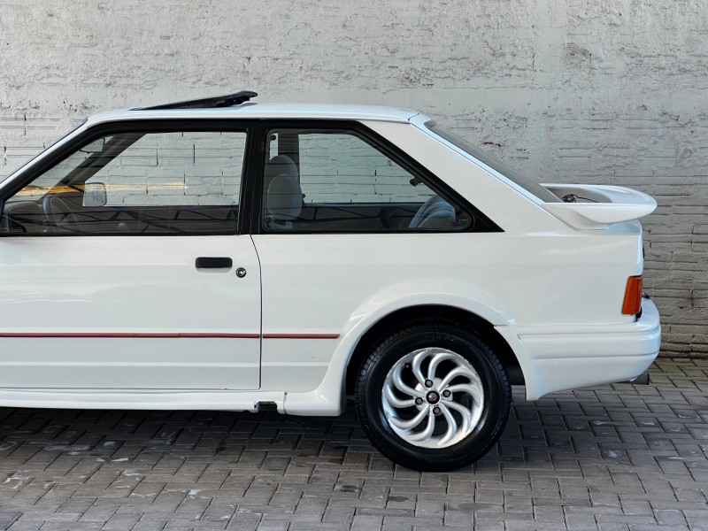 ESCORT 1.8 XR3 8V ÁLCOOL 2P MANUAL - 1992 - BENTO GONçALVES
