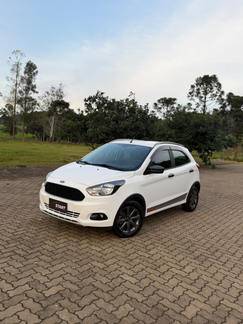 KA 1.0 TRAIL 12V FLEX 4P MANUAL - 2018 - ARROIO DO MEIO