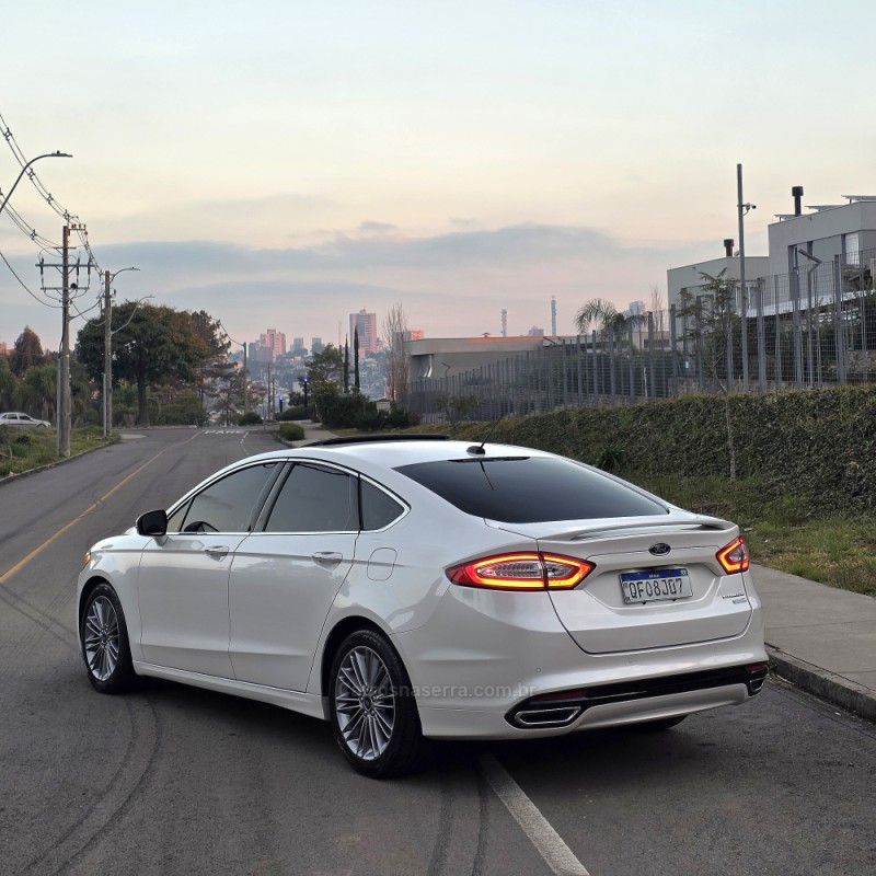 FUSION 2.0 TITANIUM GTDI ECOBOOST AWD AUTOMÁTICO - 2016 - CAXIAS DO SUL