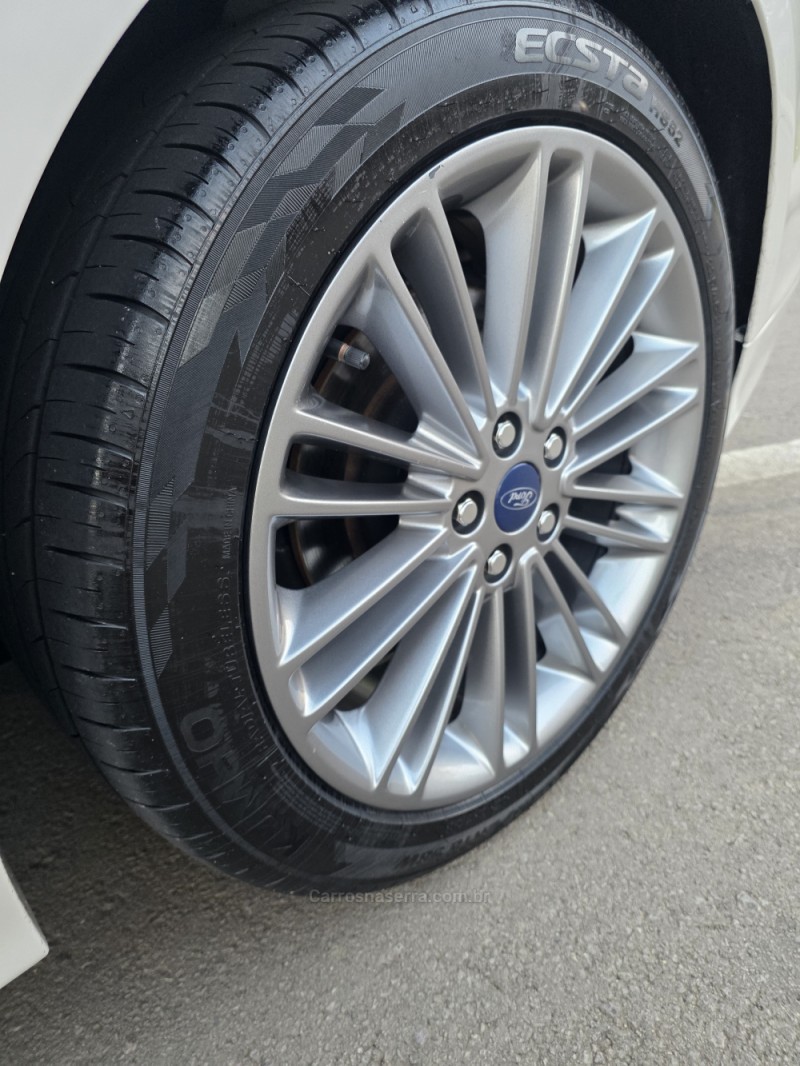 FUSION 2.0 TITANIUM GTDI ECOBOOST AWD AUTOMÁTICO - 2016 - CAXIAS DO SUL