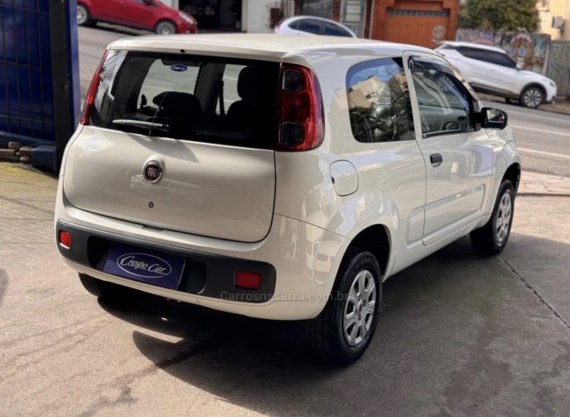 UNO 1.0 VIVACE 8V FLEX 2P MANUAL - 2015 - CAXIAS DO SUL