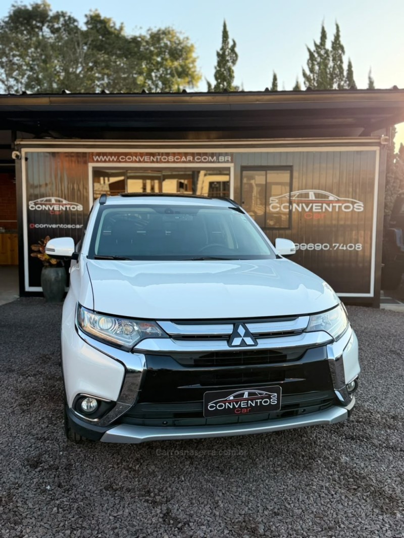 outlander 2.0 16v gasolina 4p automatico 2016 lajeado
