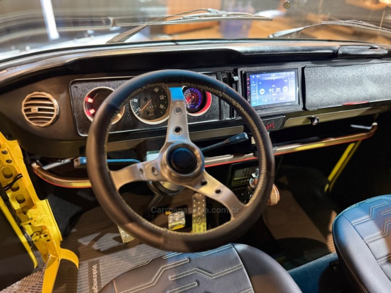 KOMBI 1.6 MI STD 8V GASOLINA 3P MANUAL - 1990 - FARROUPILHA