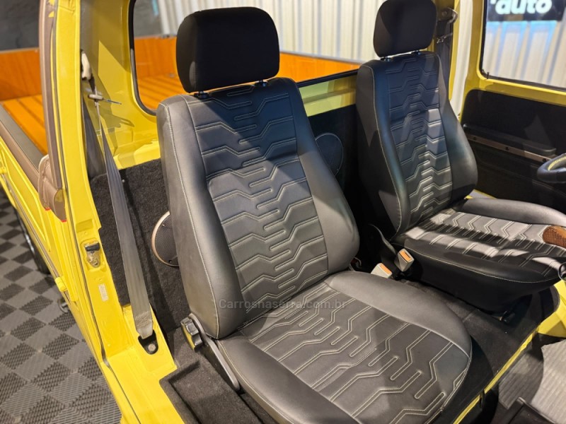 KOMBI 1.6 MI STD 8V GASOLINA 3P MANUAL - 1990 - FARROUPILHA