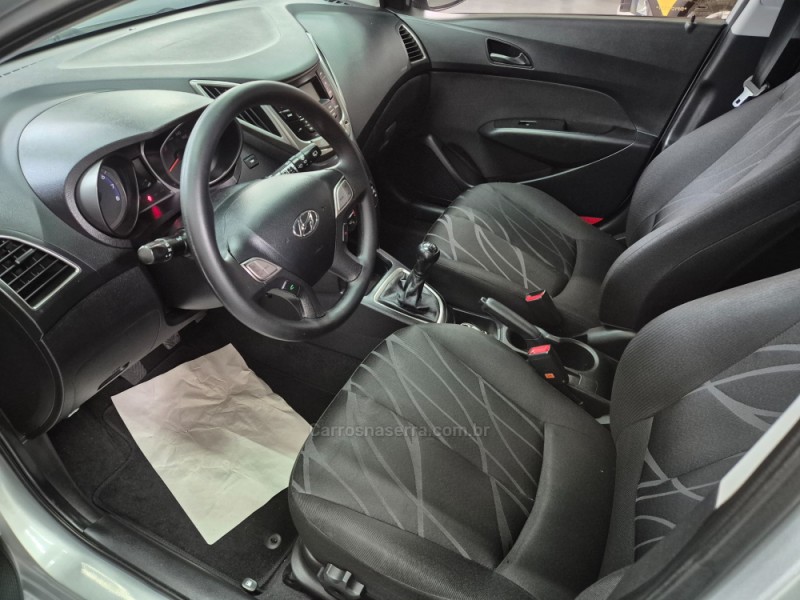 HB20 1.0 COMFORT 12V FLEX 4P MANUAL - 2013 - GARIBALDI