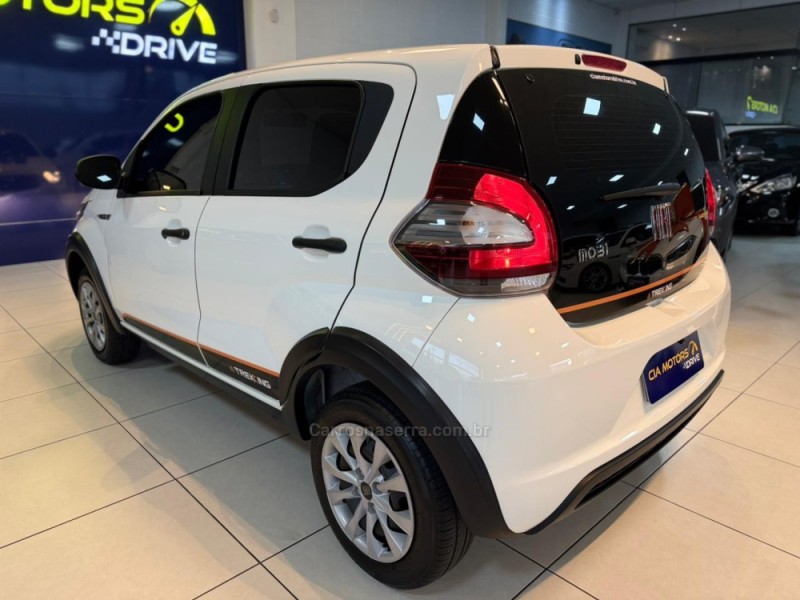 MOBI 1.0 TREKKING 8V FLEX 4P MANUAL - 2023 - SãO LEOPOLDO