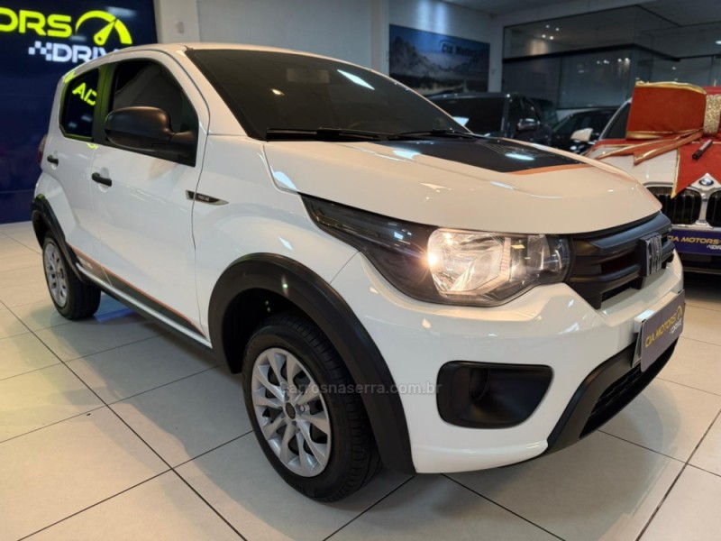 MOBI 1.0 TREKKING 8V FLEX 4P MANUAL - 2023 - SãO LEOPOLDO