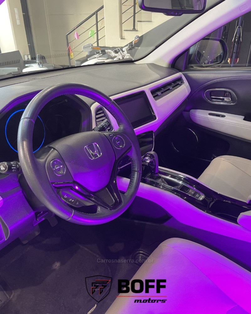 HR-V 1.5 16V TOURING TURBO GASOLINA 4P AUTOMÁTICO - 2020 - CAXIAS DO SUL