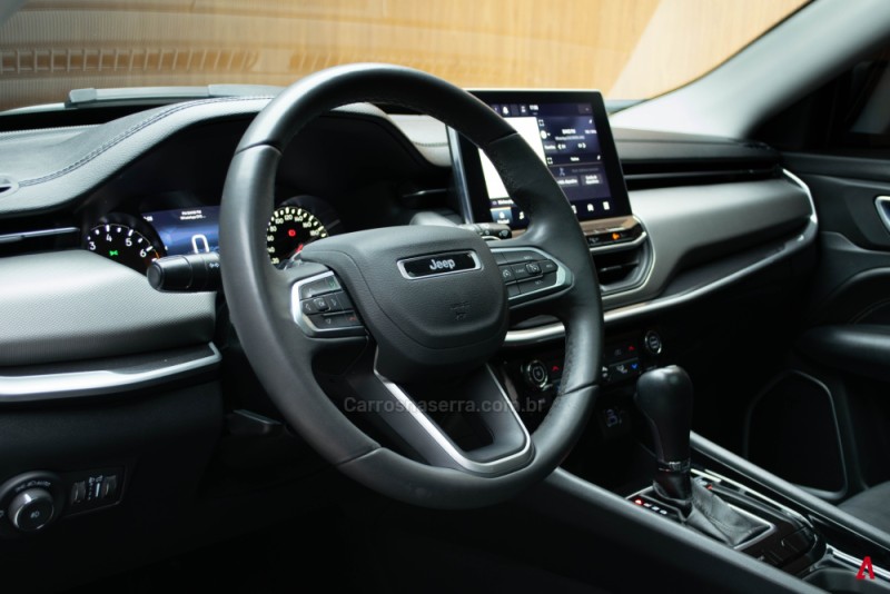 COMPASS 1.3 LONGITUDE T270 16V TURBO FLEX 4P AUTOMÁTICO - 2024 - GARIBALDI