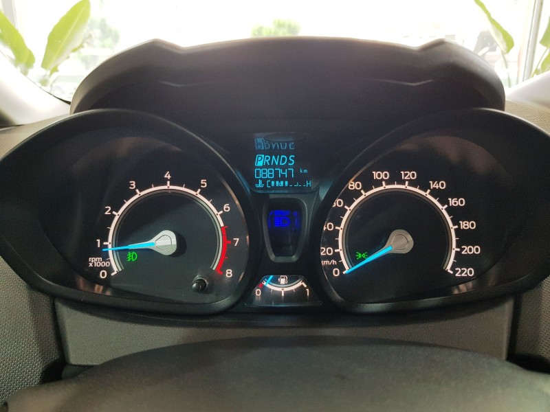 FIESTA 1.6 SEL HATCH 16V FLEX 4P AUTOMÁTICO - 2018 - CAXIAS DO SUL