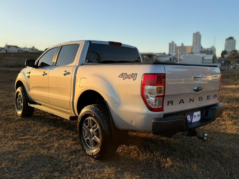 RANGER 2.2 TD XLS CD 4X4 DIESEL 4P AUTOMÁTICA - 2019 - LAGOA VERMELHA